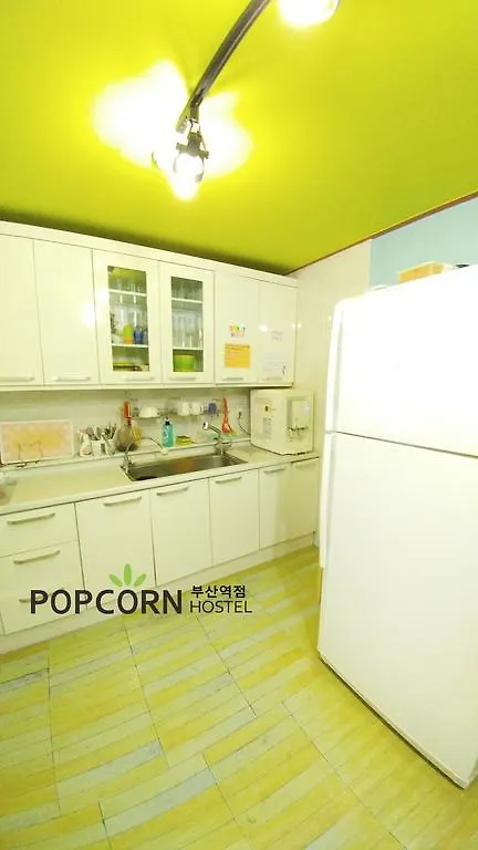 Gasthuis Popcorn Guesthouse Busan Station Zuid-Korea