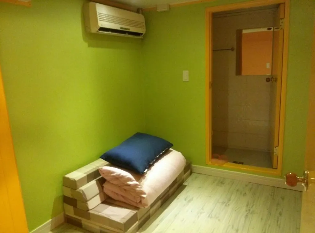 Gasthuis Popcorn Guesthouse Busan Station