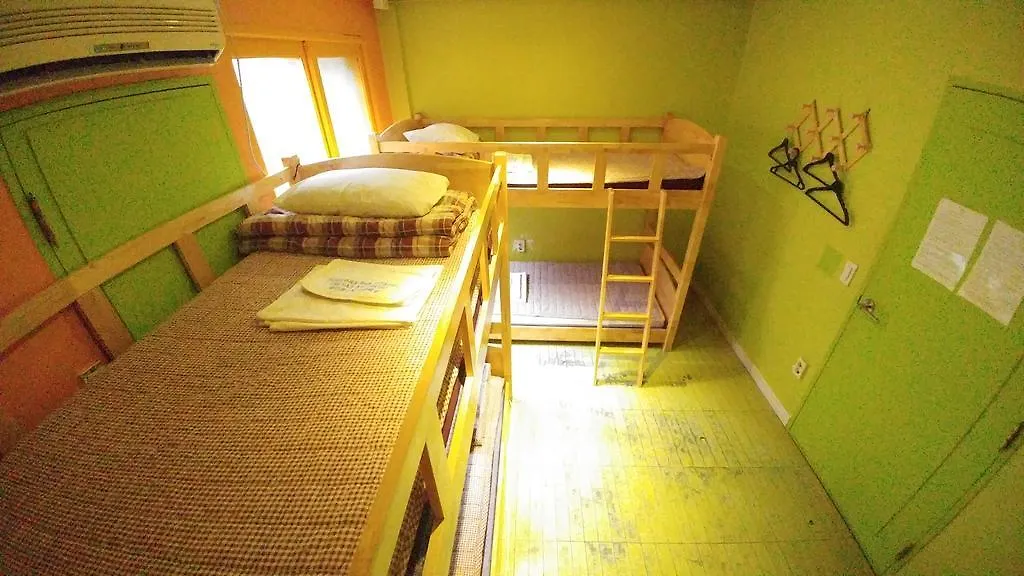 Popcorn Guesthouse Busan Station 0*,  Zuid-Korea