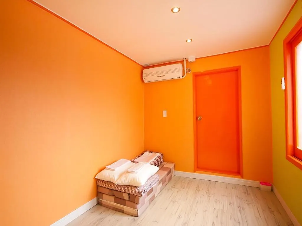 Popcorn Guesthouse Busan Station Zuid-Korea