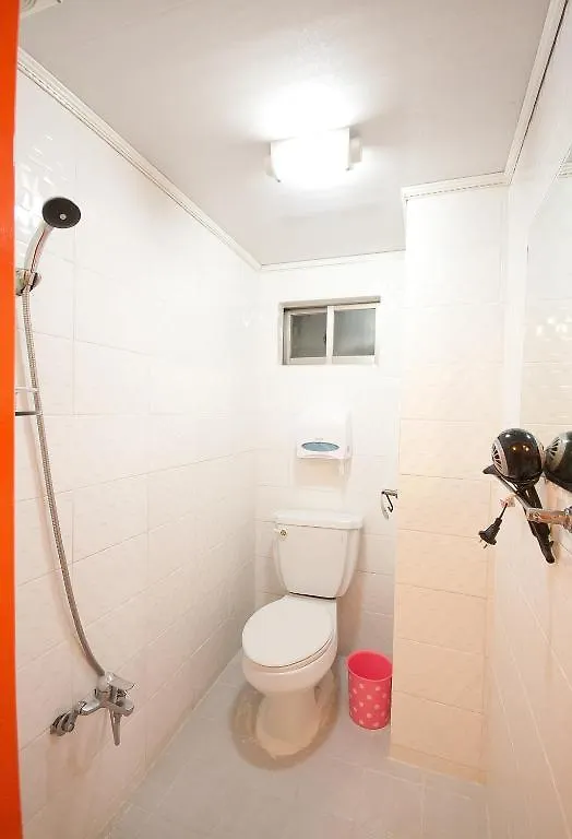 Popcorn Guesthouse Busan Station 0*,  Zuid-Korea
